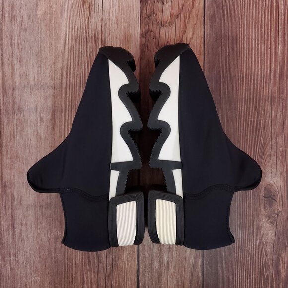 iRi NYC Womens Size 5.5 WES Black Outline Low Top Sneaker - Picture 9 of 15